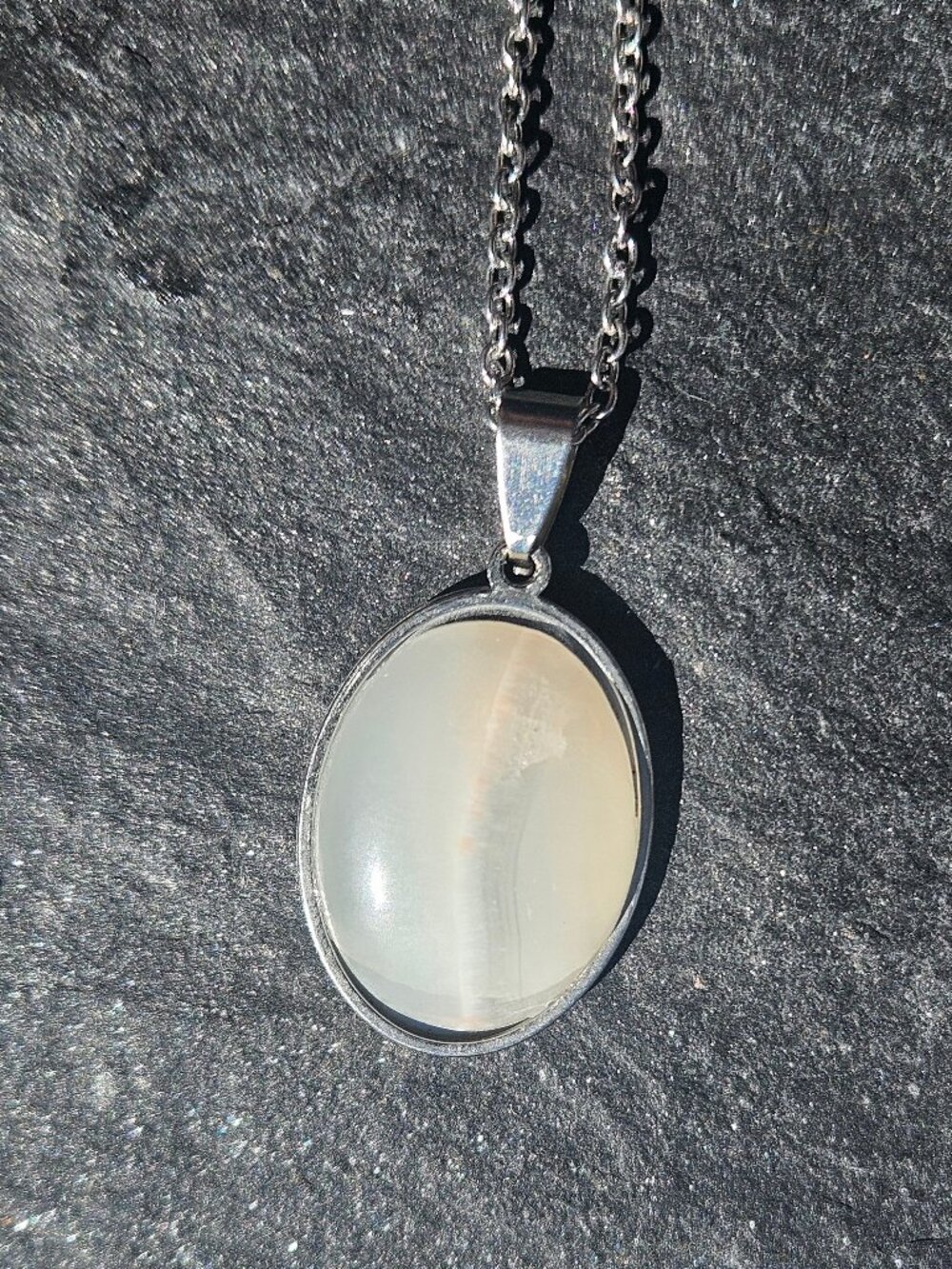 Chatoyant Cat Eye Oval Pendant Necklace | Stainless Steel | 18" Silver Chain